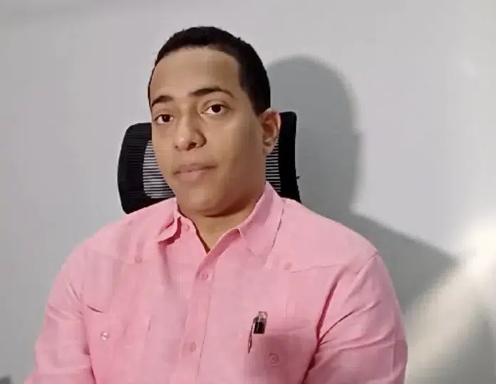 Adomipyme amenaza al gobierno con retirarle su apoyo si no elimina el anticipo en reforma fiscal